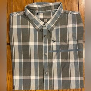 EUC Shimano Fishing Short Sleeve Button Down Shirt, XXL, grey/blue plaid